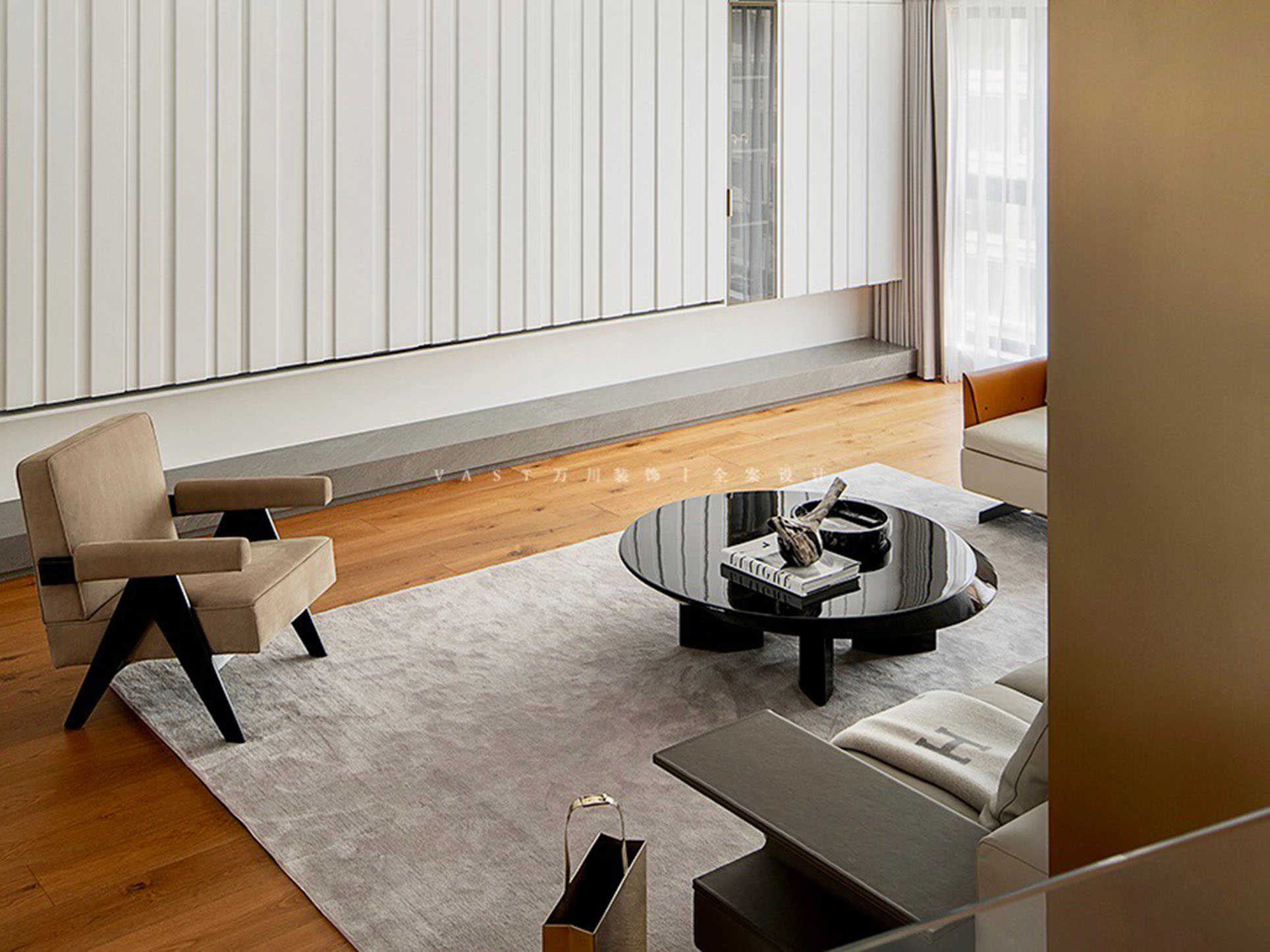 貴陽恒大茶郡別墅裝修 簡(jiǎn)單高級(jí)的美感由心而發(fā)